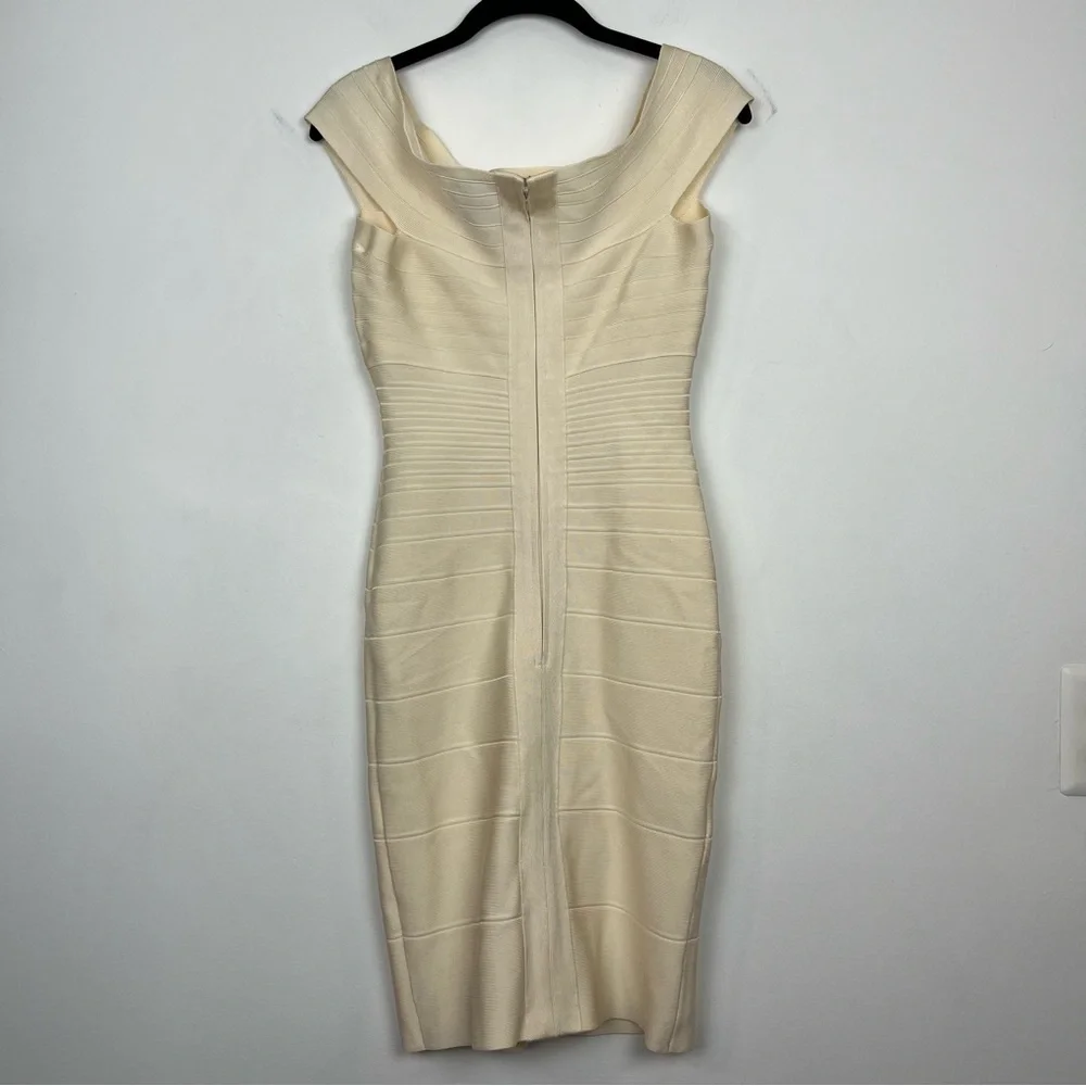 Hervé Leger Marina Off Shoulder Bateau
Neck Manila Bandage Bodycon Dress S - Picture 2 of 13